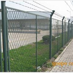 城市安全與景觀的守護者 上海護欄網的多元化應用與發(fā)展